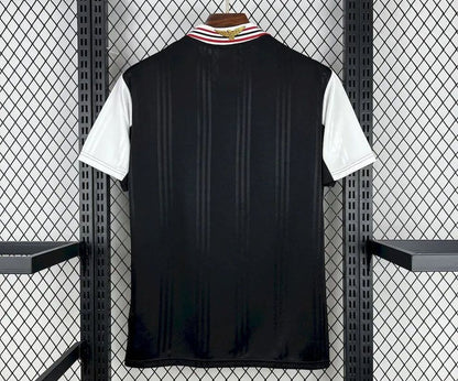 Camisola retrô preta alternativa 1997/98