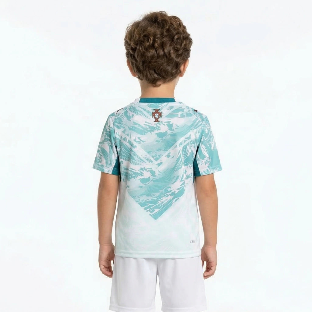 Conjunto infantil Seleção Portugal alternativa verde - calção branco - COPA DO MUNDO 2026