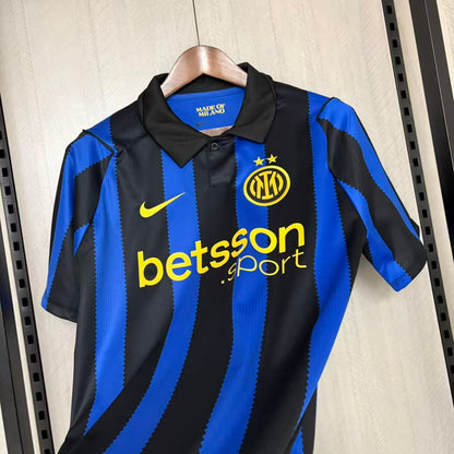 Camisola Inter Milão home azul e preta 2026/27