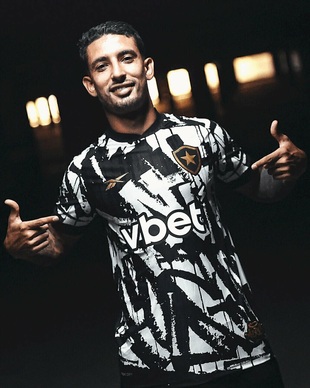 Camisola Botafogo alternativa aura 90 2025/26
