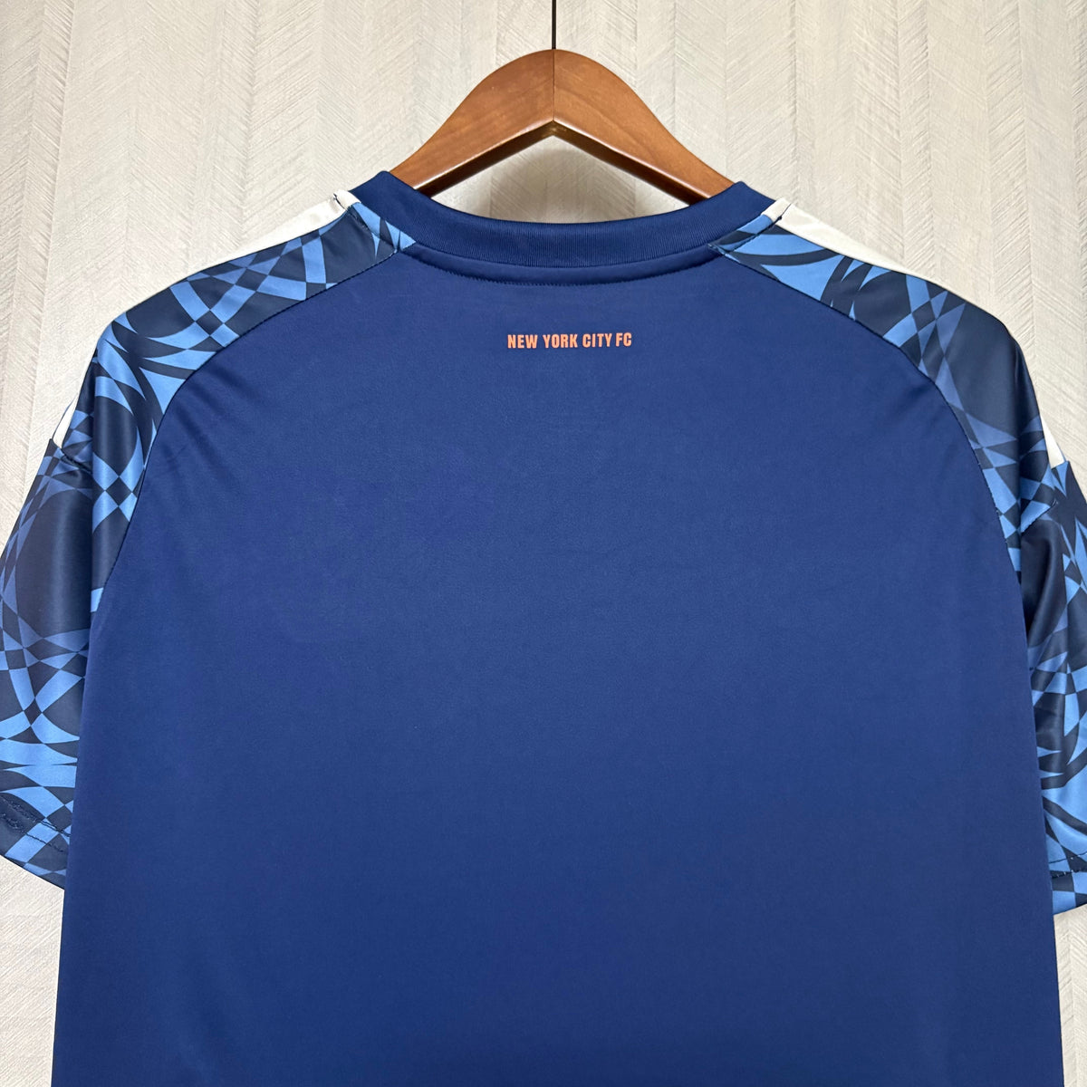 Camisola alternativa azul 2026/27