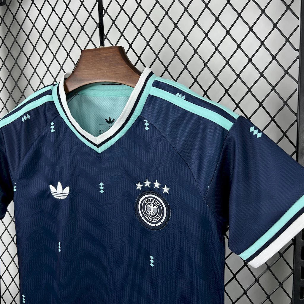 Conjunto infantil Seleção Alemanha alternativa azul COPA DO MUNDO 2026