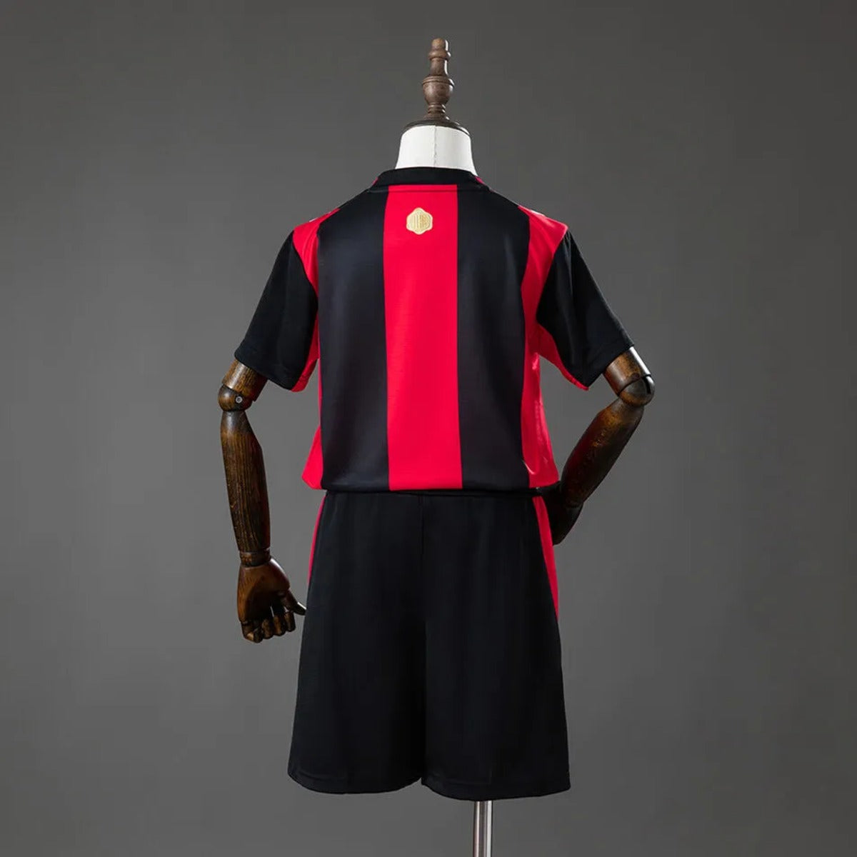 Conjunto Infantil Milan principal 2026/27