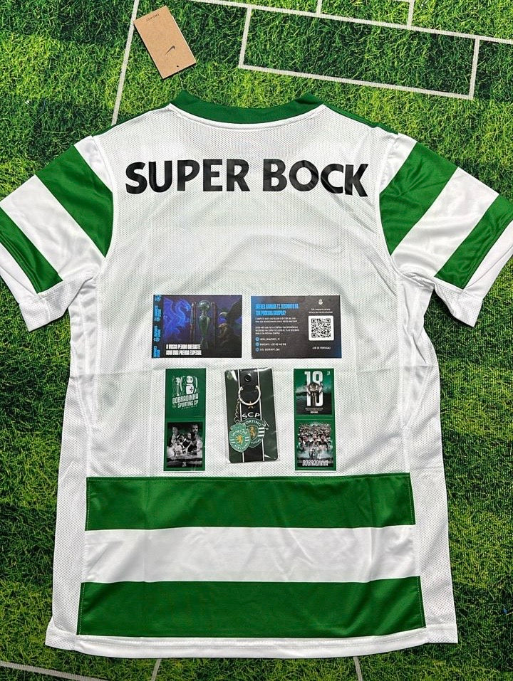 Camisola principal 2025/26 verde e branca