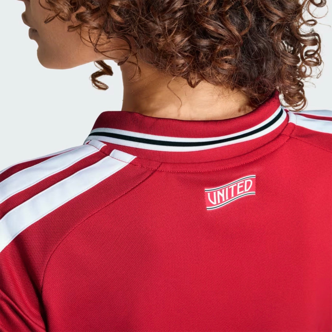 Camisola Manchester United Feminina Principal 2026/27