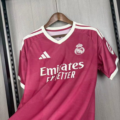 Camisola Real Madrid rosa terceira 2026/27