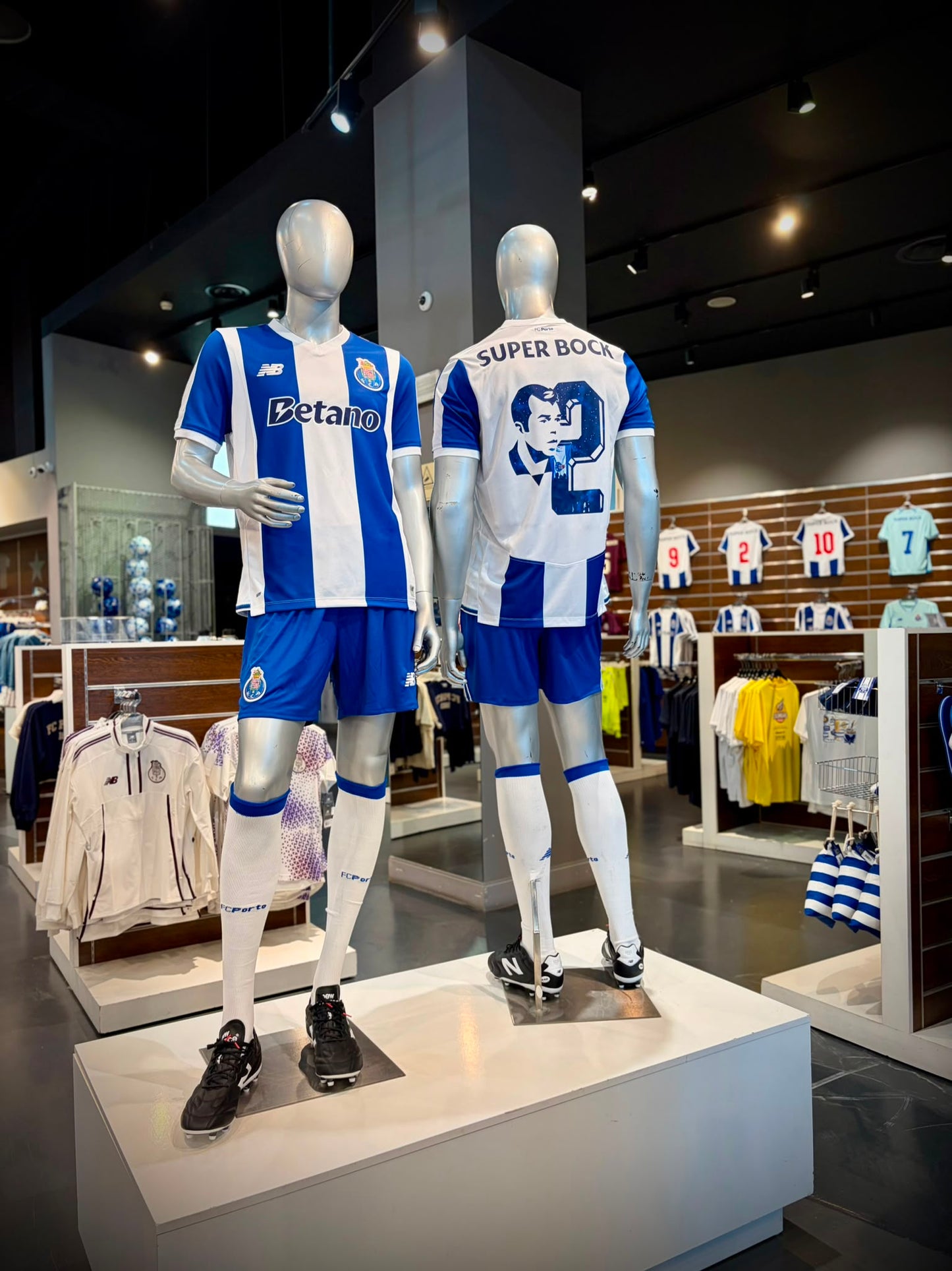 Camisola dragão JORGE COSTA principal 2026/27 azul e branca – LANÇAMENTO