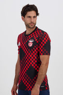 Camisola pré jogo vermelho/preto 2025/26 - LANÇAMENTO