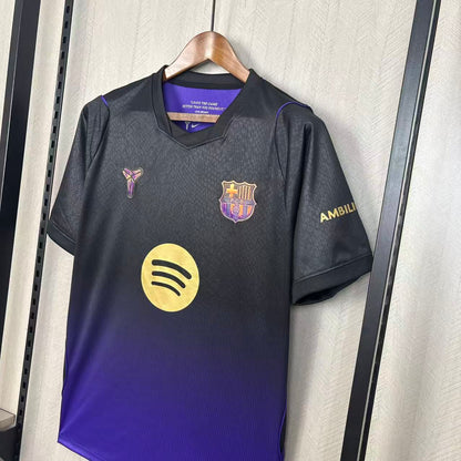 Camisola Barcelona alternativa preta e roxa 2026/27