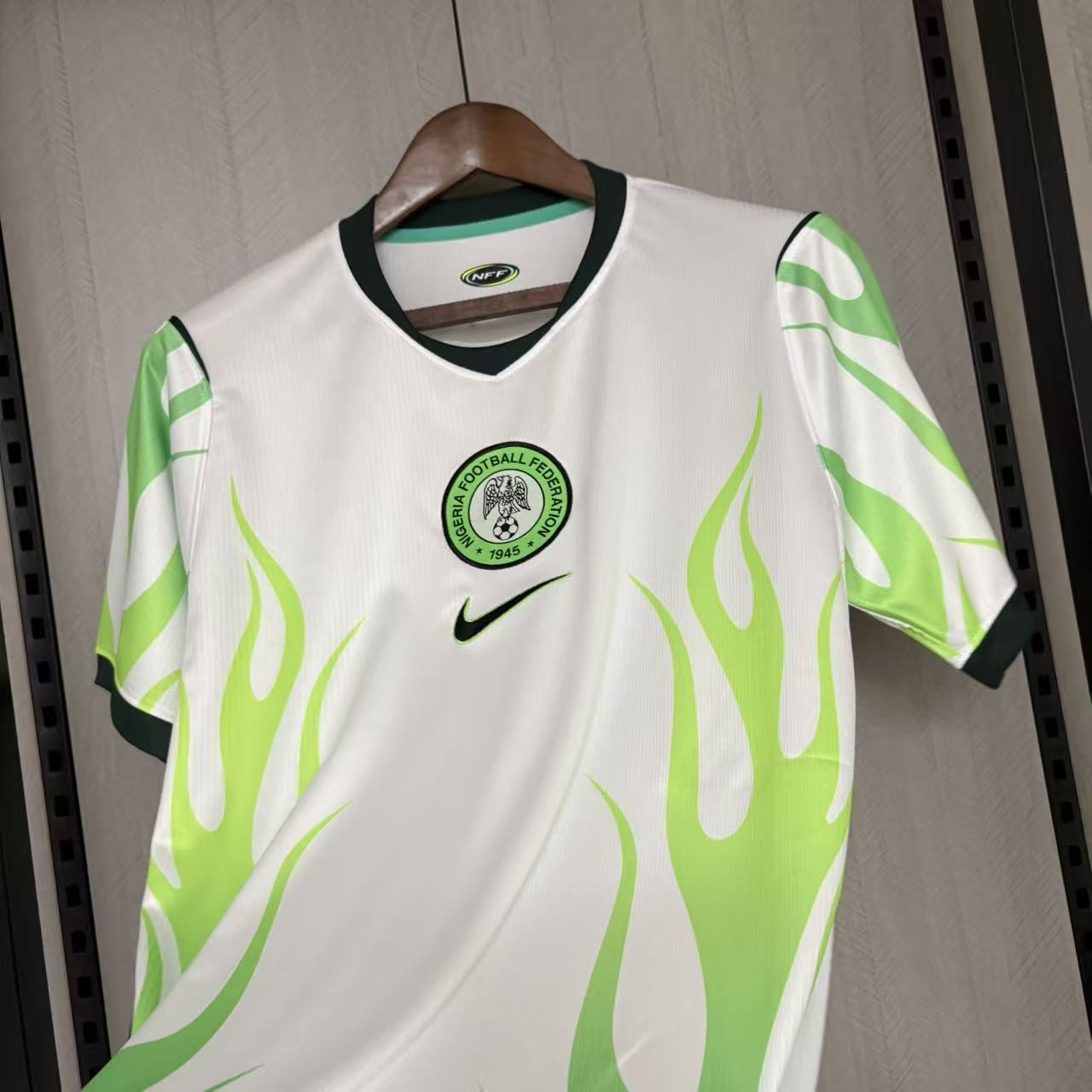 Camisola Seleção da Nigéria Away branca/verde - Copa do Mundo 2026