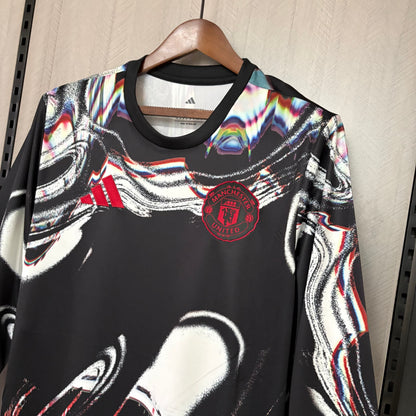 Camisola Manchester United Pré Jogo 2026/27 - MANGA LONGA