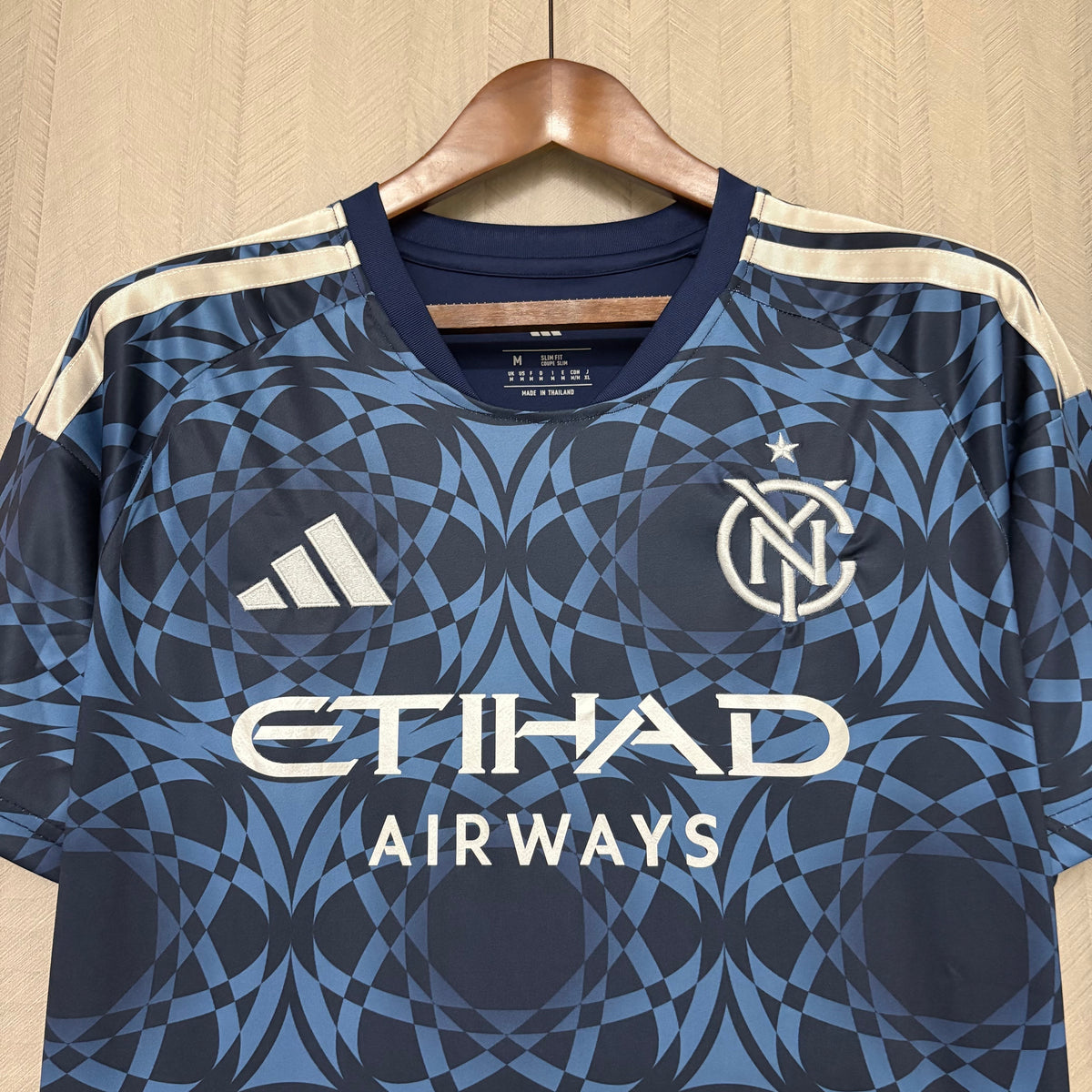 Camisola alternativa azul 2026/27