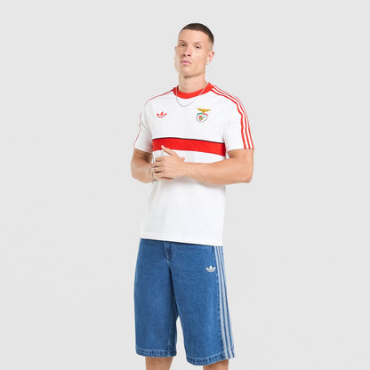 Camisola pré jogo/viagem vermelha/branca 2026/27
