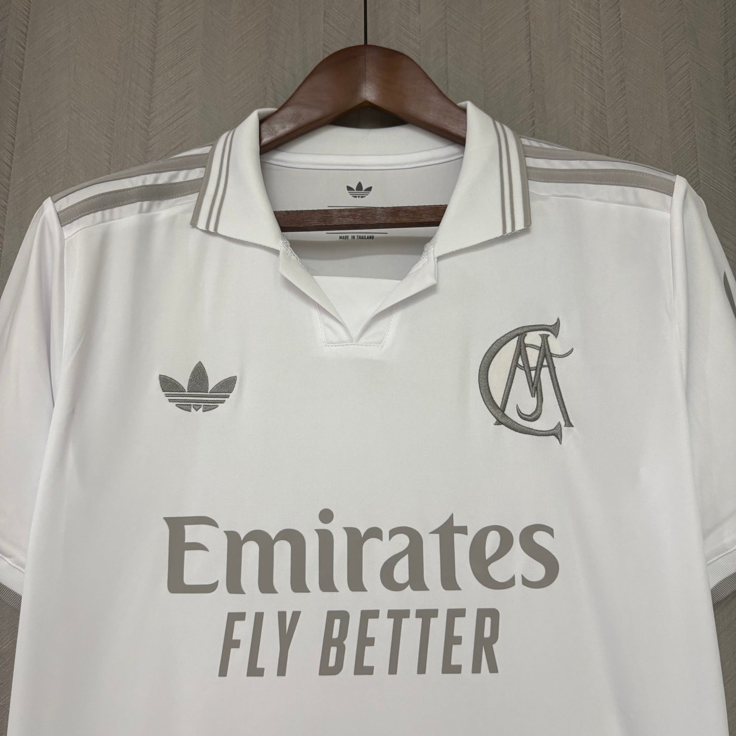 Camisola Real Madrid especial aniversário branca 2026/27