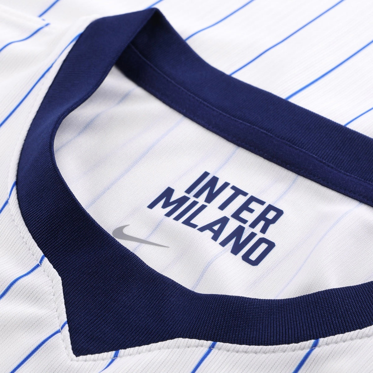 Camisola Inter de Milão Alternativa Branca 2026/27 – imagem 7