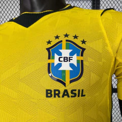 Camisola Seleção Brasil MANGA LONGA  principal Copa do Mundo 2026 PLAYER amarela -