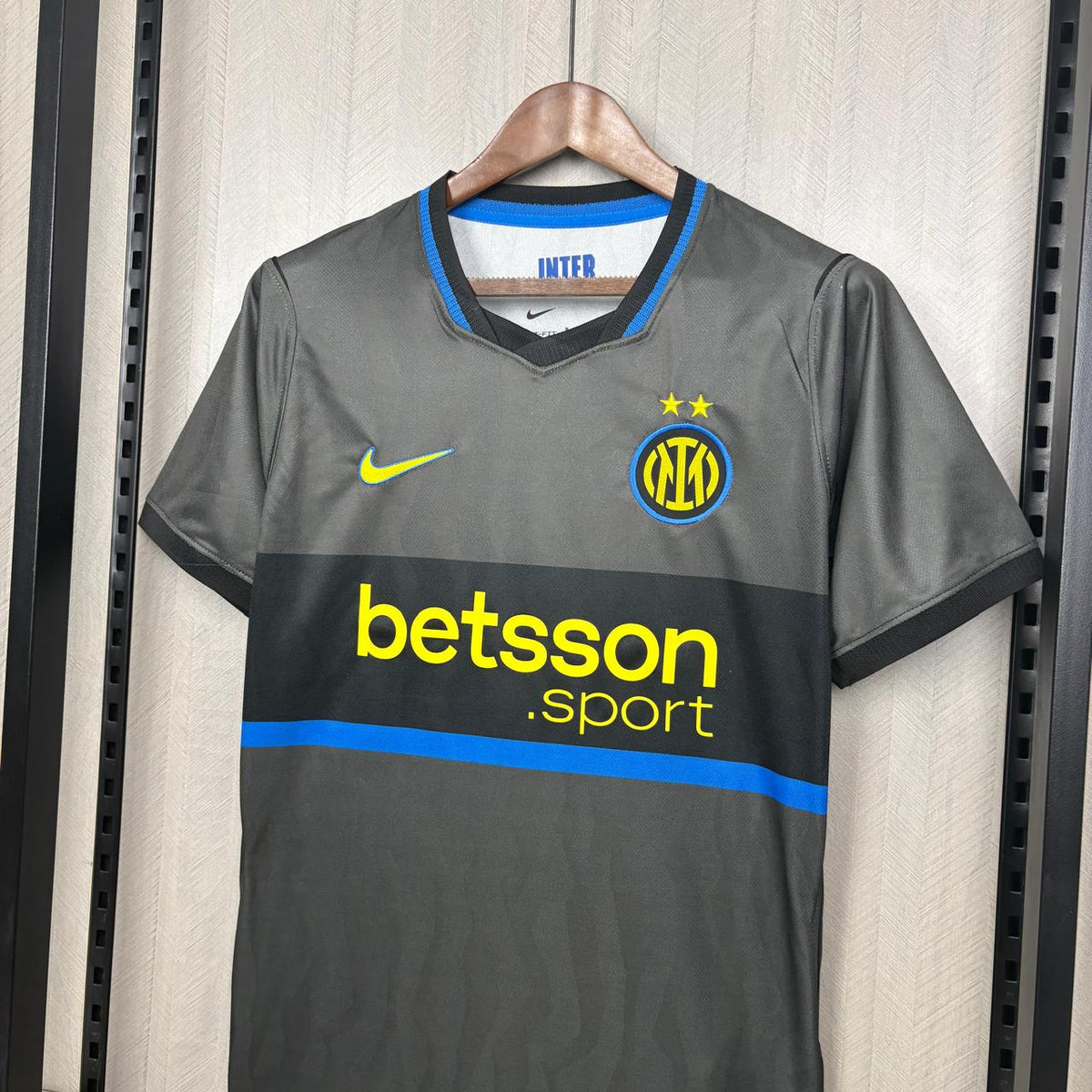 Camisola terceira cinza 2026/27