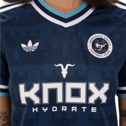 Camisola Feminina Newcastle alternativa azul 2026/27