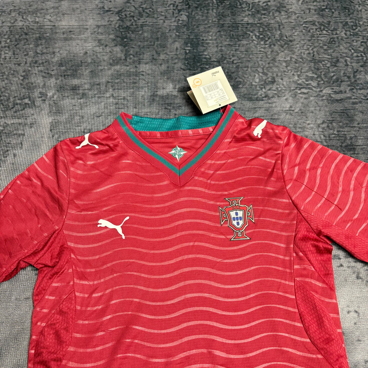 Conjunto infantil MANGA LONGA Seleção de Portugal principal COPA DO MUNDO 2026 - vermelha