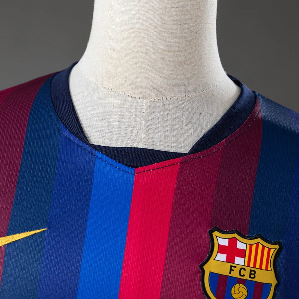 Camisola Barcelona home azul e vermelho 2026/27 - MANGA LONGA