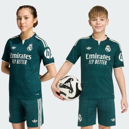 Conjunto Infantil Real Madrid alternativo verde 2026/27