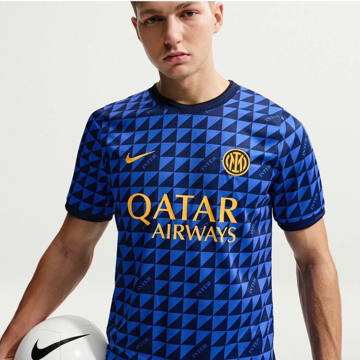 Camisola Inter de Milão Pré-Jogo 2026/27 – imagem 4