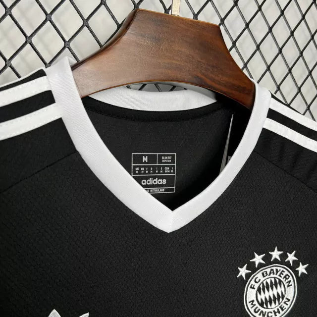Camisola Bayern de Munique Guarda-Redes 2024/25